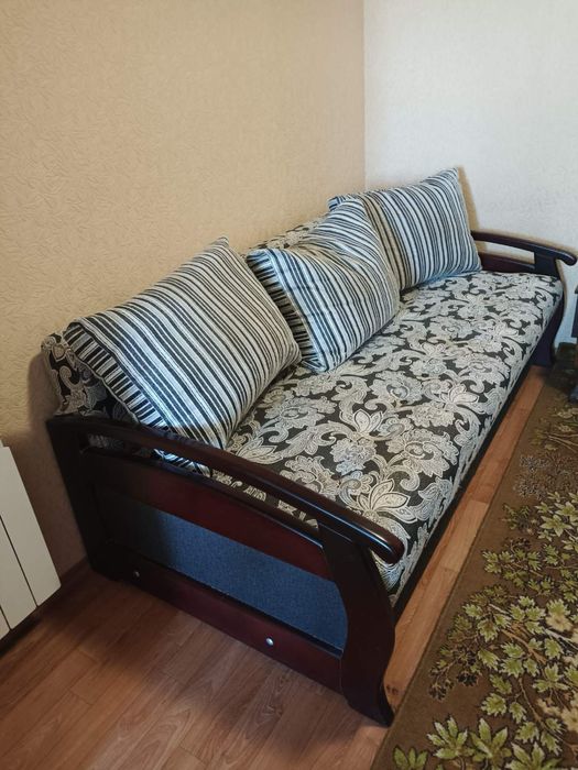 Розкладний диван