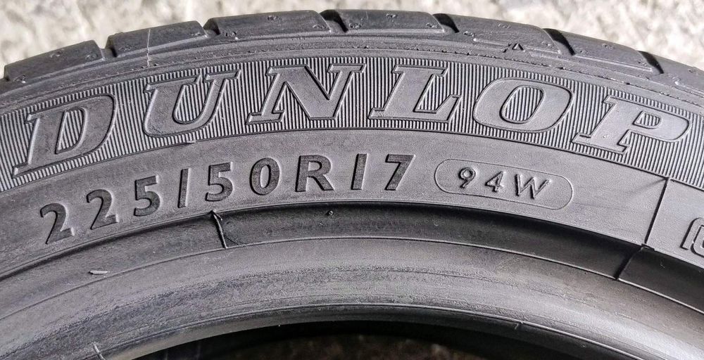 Шини літні R17 225/50 Dunlop SP Sport Maxx TT Run Flat