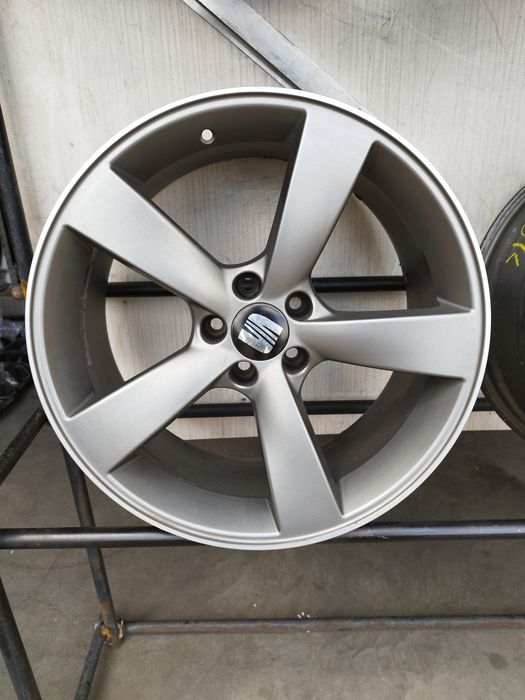 Felgi 19" 5x112 Et 20 8.5j Audi VW Skoda Seat Mercedes BMW