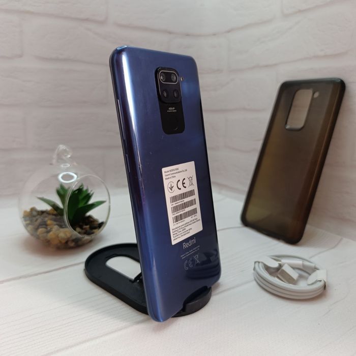 Продам телефон Redmi note 9 4+2/128Gb NFC в гарному стані