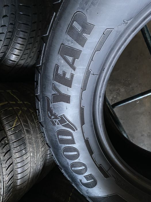 Шини 255/65/18 - 4шт Goodyear Wrangler