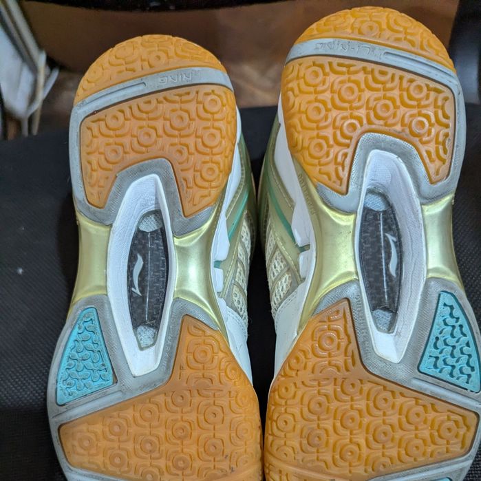 Професійні кросівки  Li-Ning TOP WHITE. Розмір 37. Устілка 24 см.