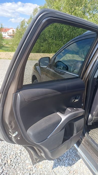 Продам Аутлендер 4×4 2.2 дизель