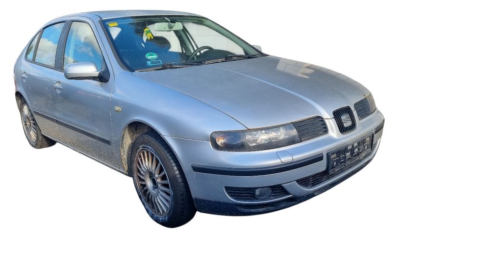 Seat Leon 1.8T ARY 180KM 4x4 Części Lusterko Zderzak Maska Wysyłka