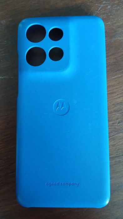 Бампер синий на телефона Motorola egde 50 neo