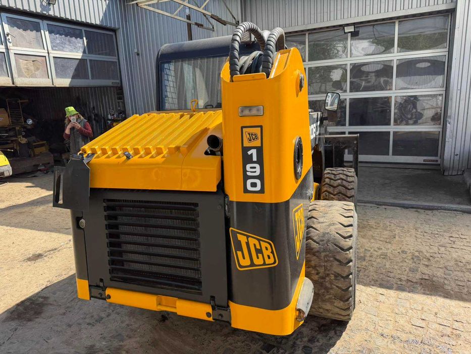 JCB 190 HF мінінавантажувач.фреза