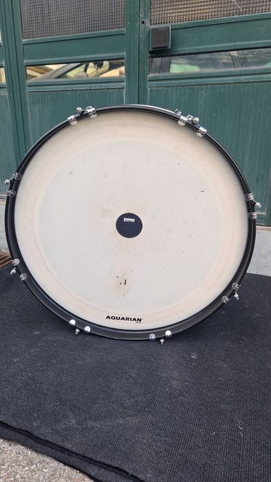 Bombo de marca branca 22"x8"