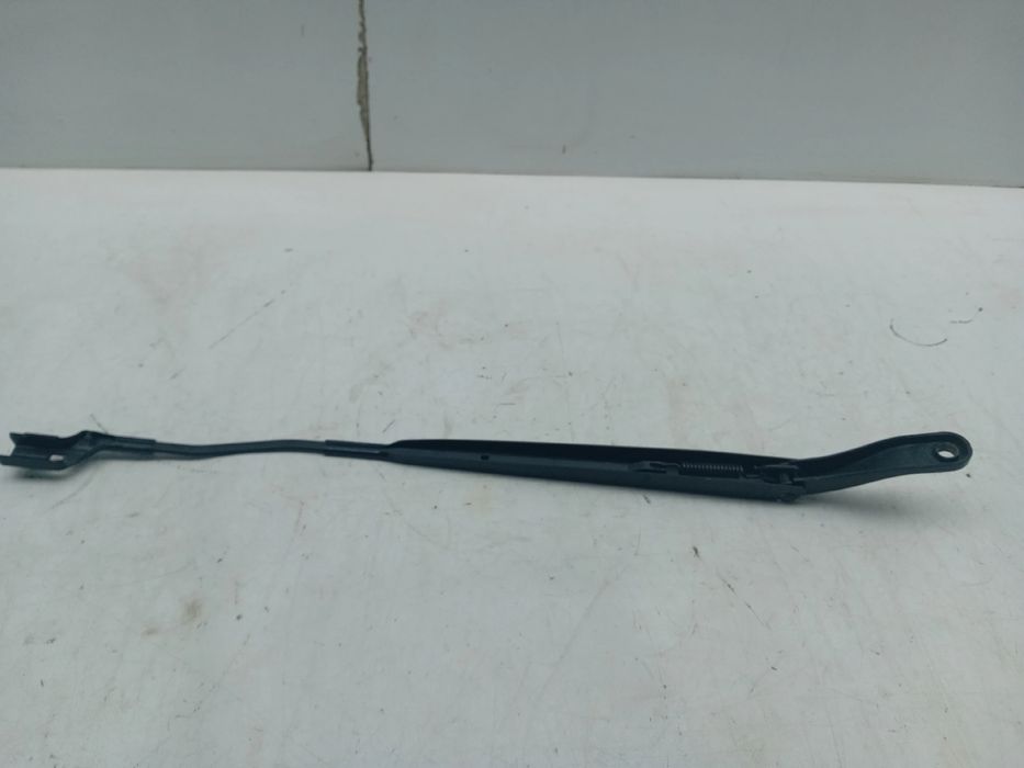 Haste / braço de escova limpa vidros frente direita CITROËN C4 III