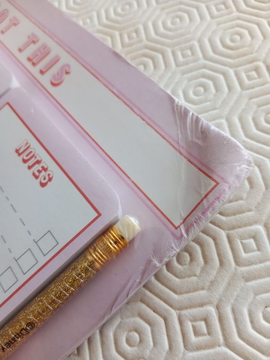 Papelaria Bloco Notas/Agenda a Pequena Sereia. Íman para frigorífico.