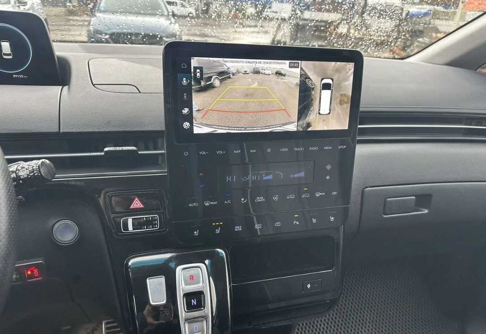 Hyundai Staria  2021