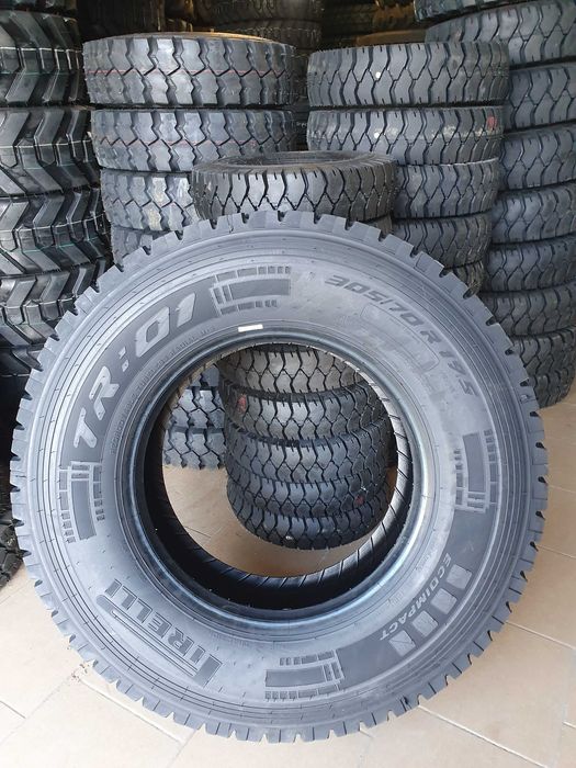 NOWE opony 305/70R19.5 Pirelli TR01 - cena BRUTTO