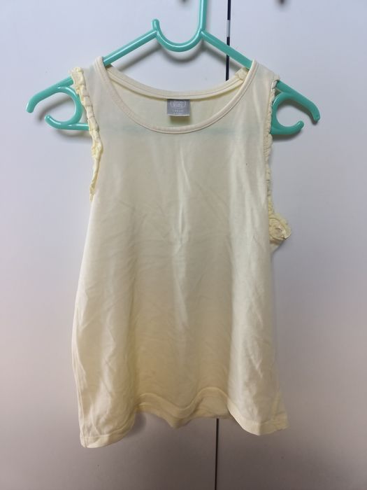 T-shirt na szelkach dziewczęcy