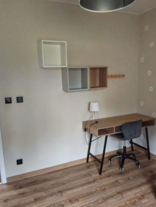 Biurko z 2 szufladkami