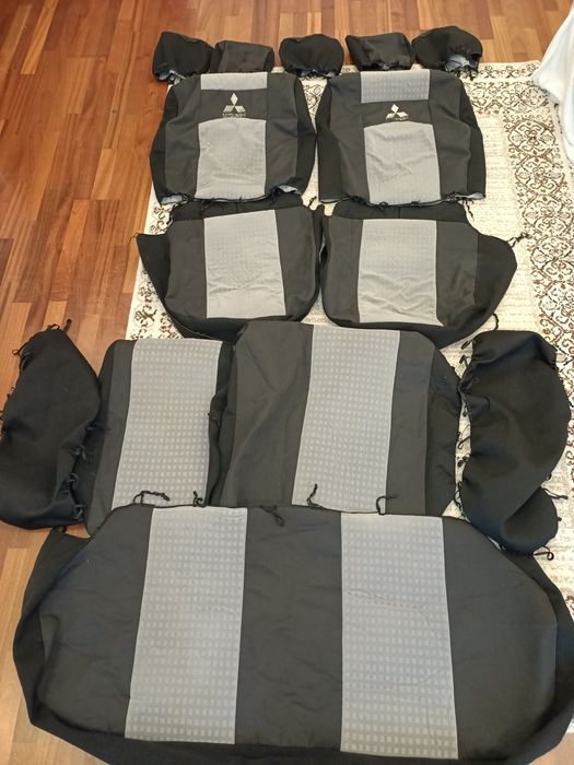 Продам комплект чохлів для Mitsubishi Lancer 9 не дорого