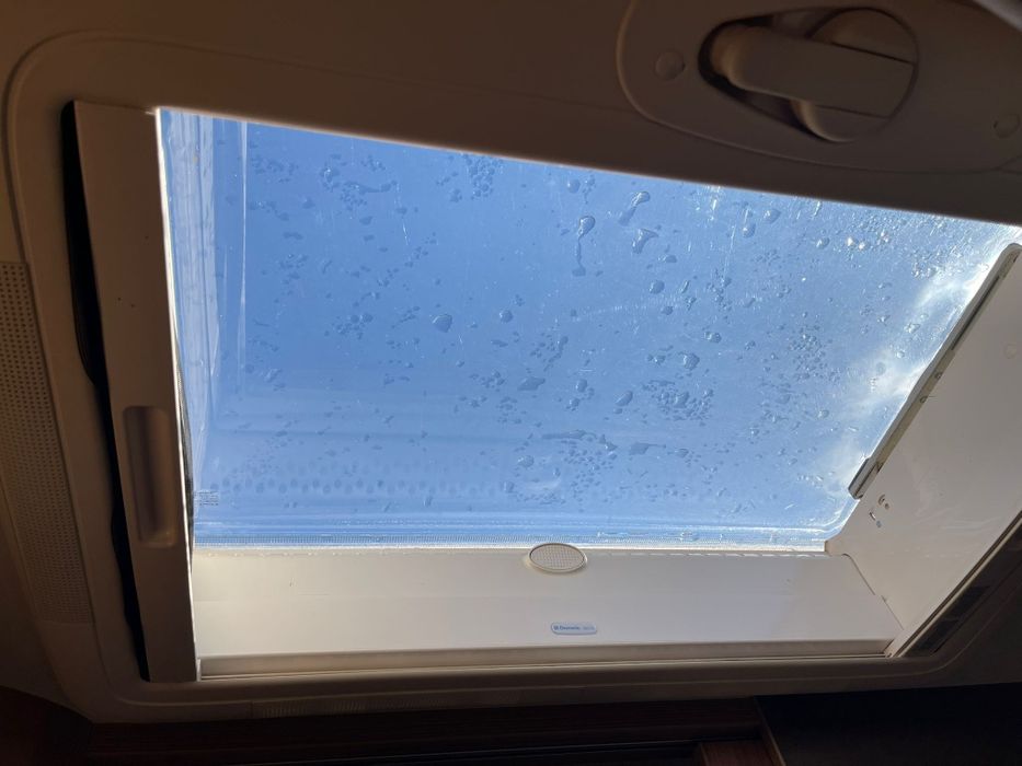 Autocaravana Perfilada  Challenger 398 Eb Genessis 2015