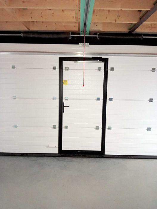 Brama segmentowa garażowa przemysłowa drzwi bramy garażowe Przemyśl