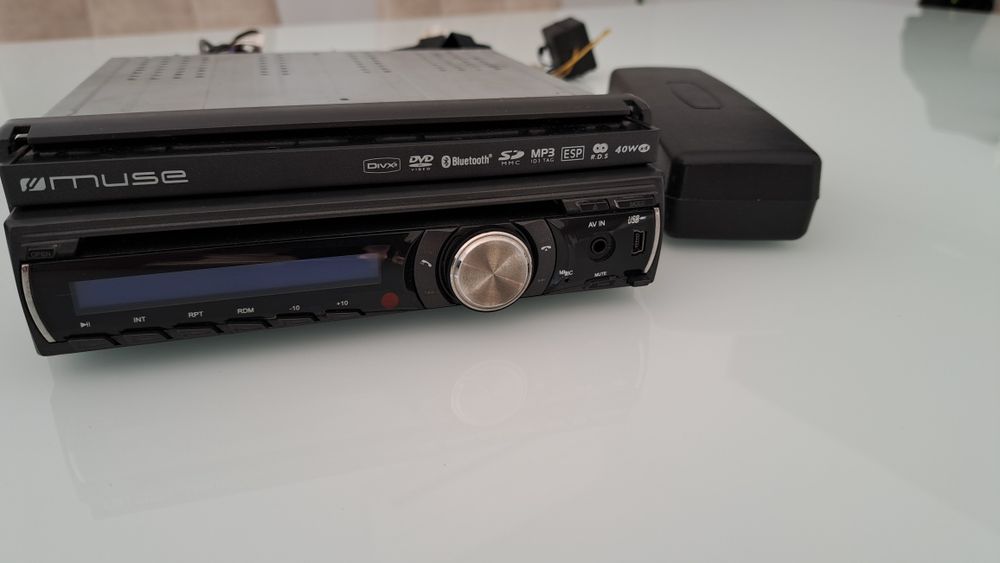 Auto radio com ecrã táctil