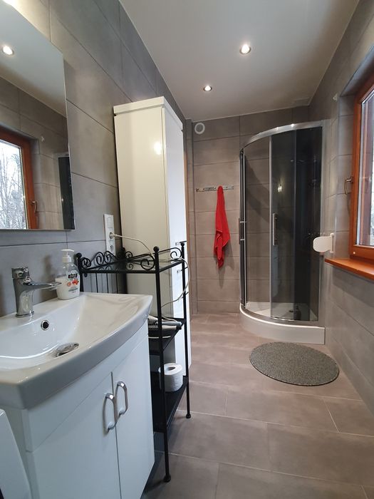 Dom z panoramą. JACUZII  SAUNA  wynajmę dom  na wyłączność.