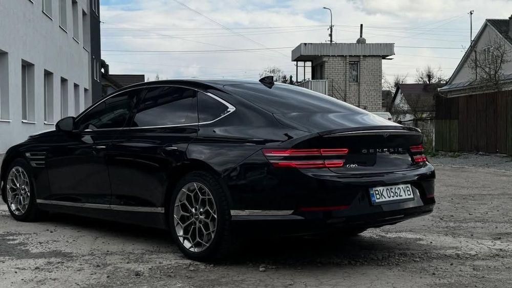 Hyundai Group, Genesis (Генезіс) G80