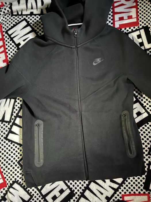 Nike tech fleece preto