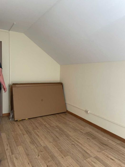 Продаж будинку на Русанівських садах