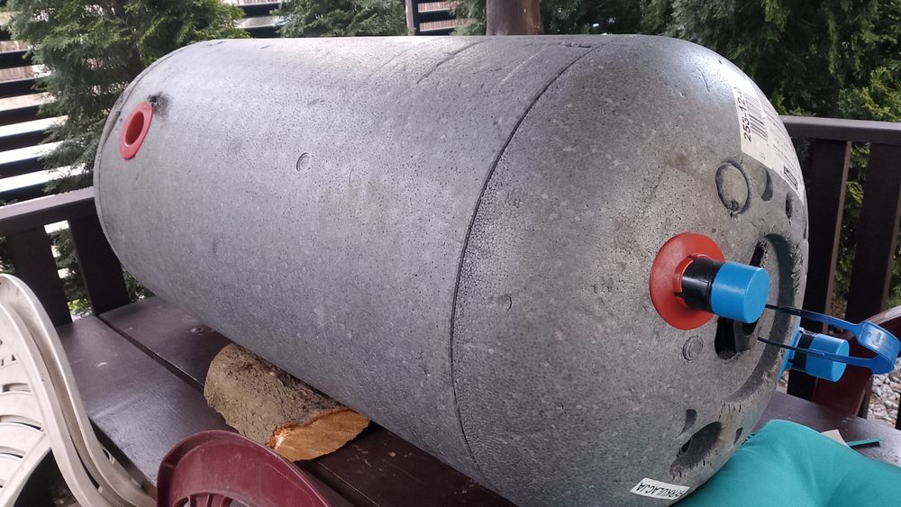 Zasobnik ciepłej wody 120 l.
