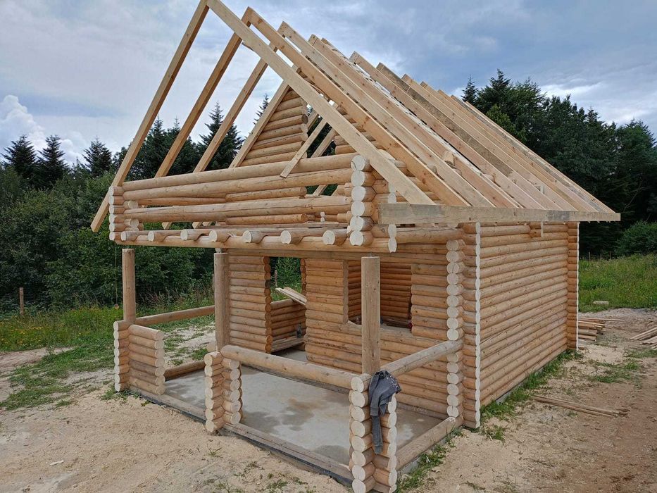 Domek z Bali Drewnianych Okrągłych 180 mm 50m2 z Poddaszem