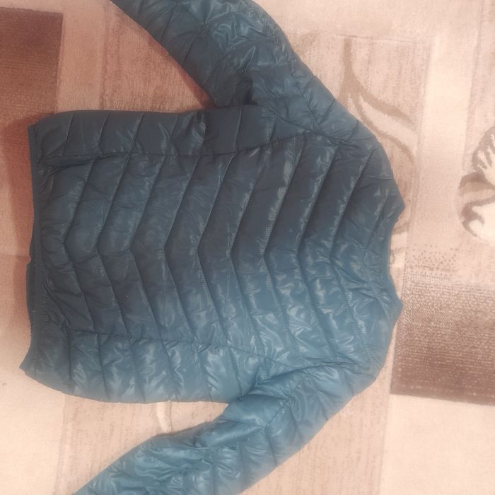 Куртка на теплу весну,осінь. Вживана. 250грн