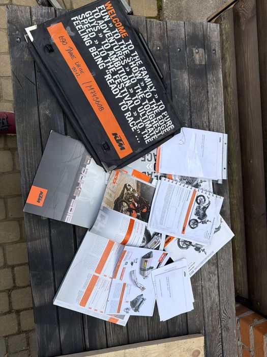 Ktm 690 duke 2012 ksiazki serwisowe komplet