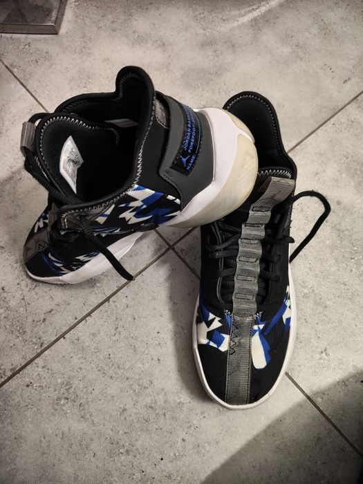 Air JORDAN React Elevation