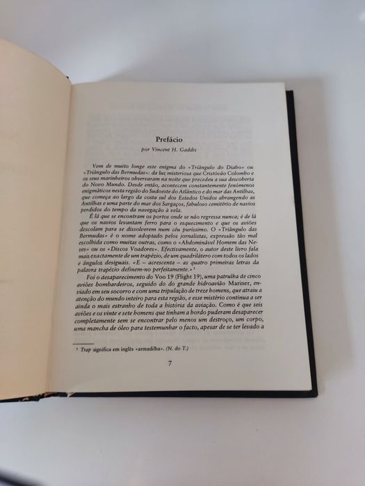 Livro Novos mistérios do triângulo das bermudas de Richard Winer