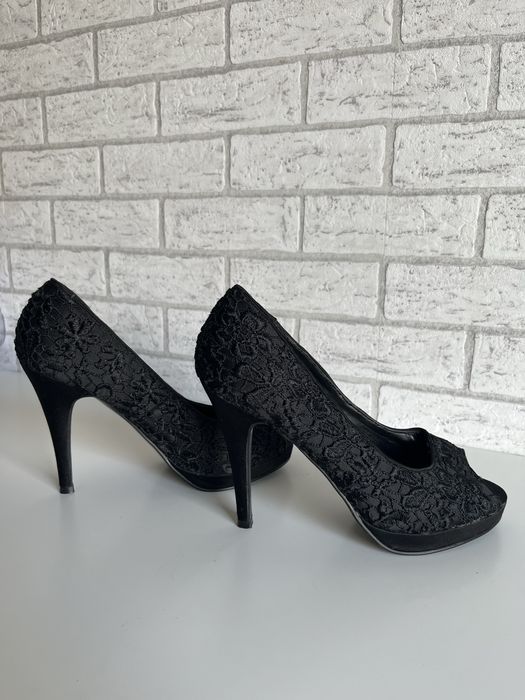Buty na obcasie/szpilce damskie Emilio Luca X 39