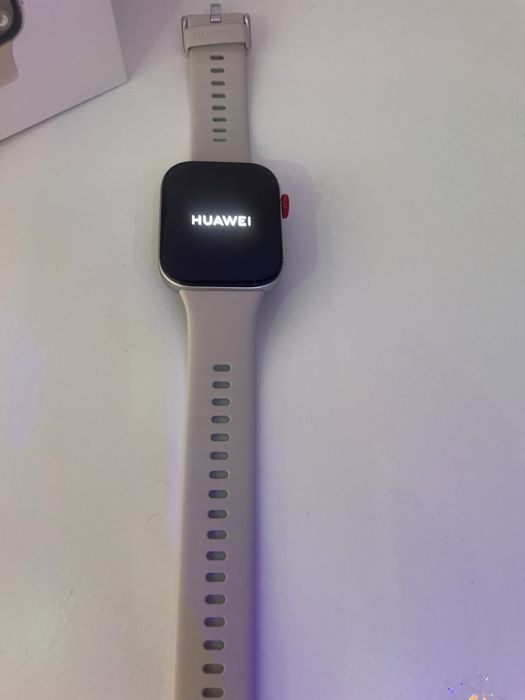 Smartwatch Huawei Fit 3