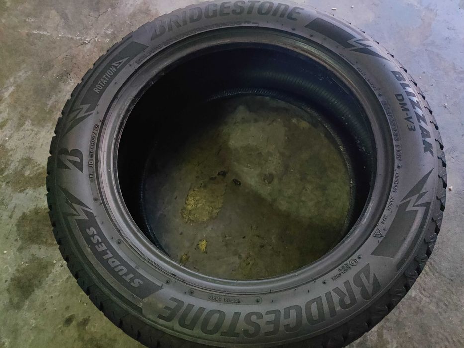 Bridgestone Blizzak DM-V3 R20 285/50 116T 1-2штуки не комплект
