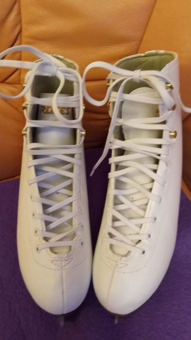 Łyżwy figurowe ROCES NIRWANA Rozmiar 42 Wkładka 28cm. Nowe