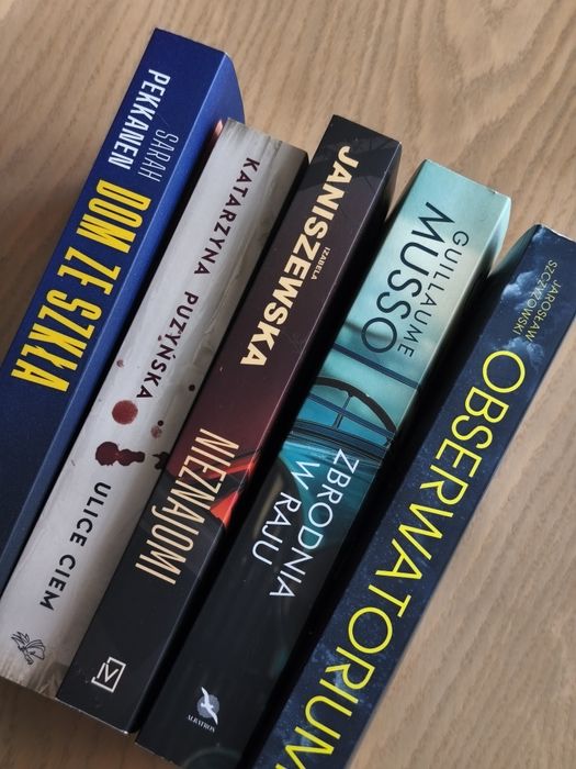 Zestaw książek/  thriller