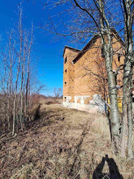 Продаж земельна ділянка