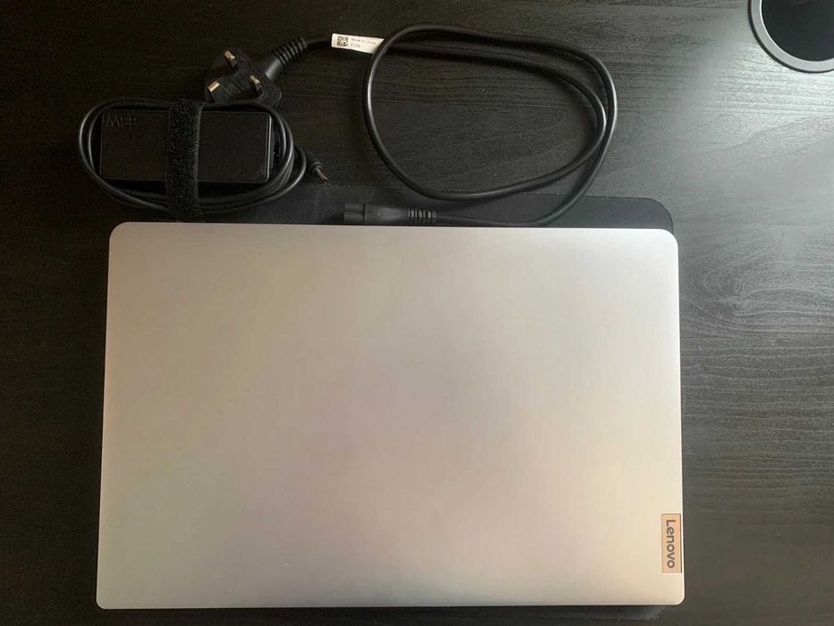 Lenovo Hexadecacore 15.6" Ryzen7/16GB/1TB_Nvme Novo na garantia