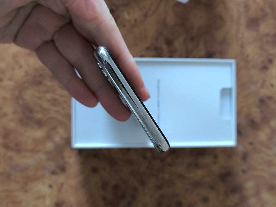 iPhone X 10 256 ГБ Silver Neverlock
