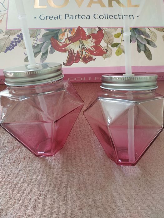 Ємність для напоїв скляна  з кришечкою,трубочкою