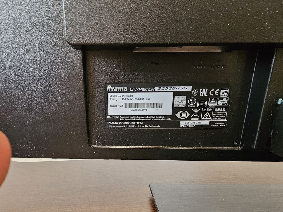 Monitir Iiyama pl2530h 24.5"