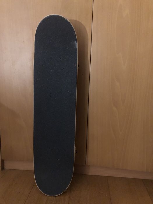 Skate cliché como novo