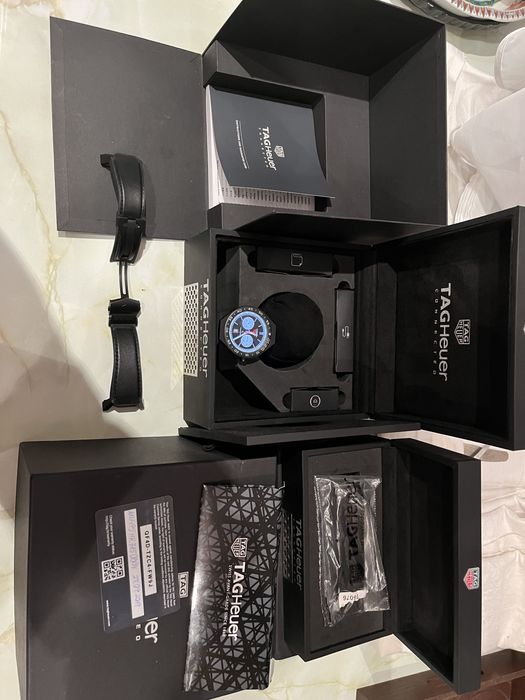 Tag Heuer Connected SBF8A8013 Czarny NOWY