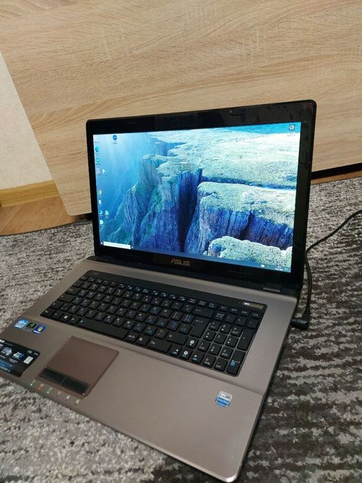 Игровой ноутбук Асус