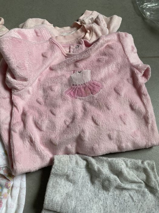 Bardzo duża paka ubranek + śpiworki do 68 cm