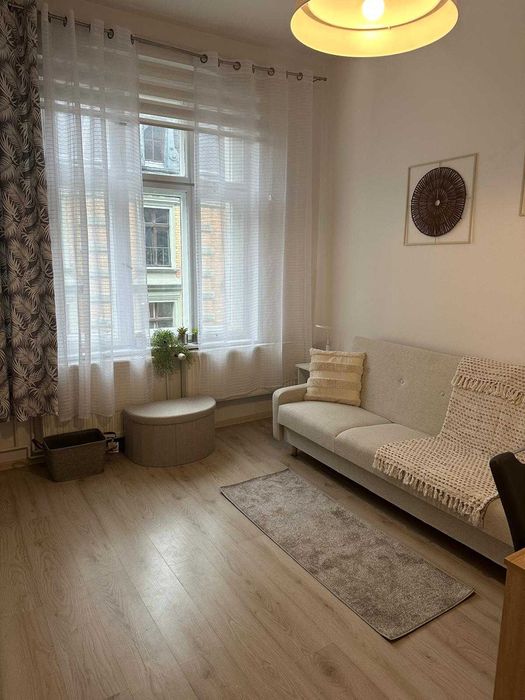 Wynajmę pokój w kamienicy na Starówce