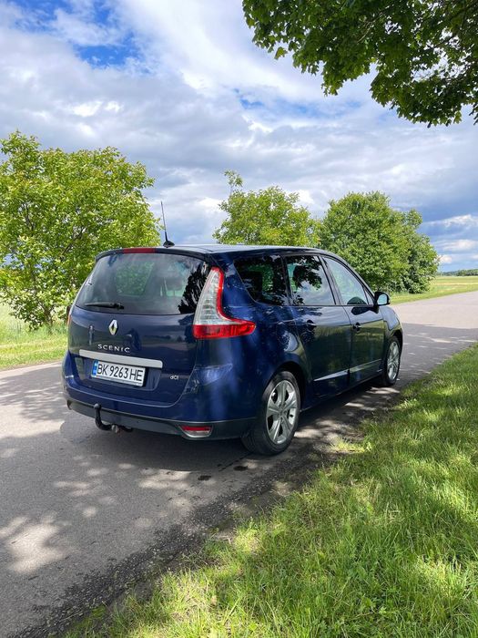 Renault Grand Scenic III 2011