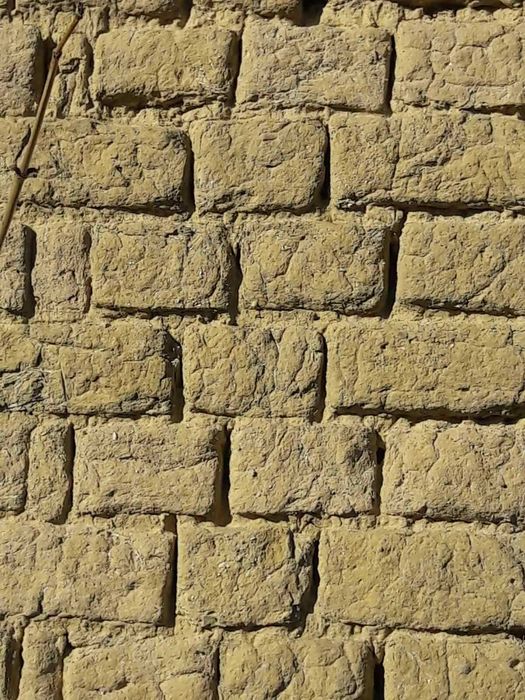 Цегла з глини і соломи, саман