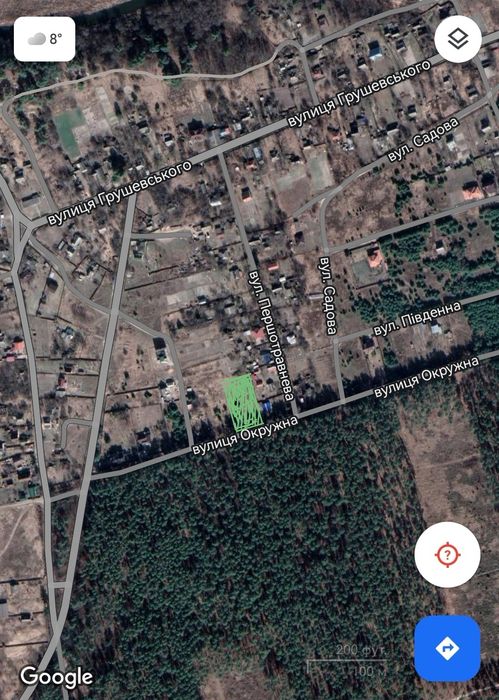 Продаж чудової ділянки ліс природа озера річка комунікації сусіди