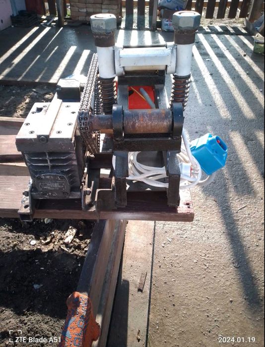 Трубогиб для профильной трубы